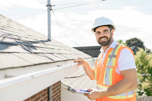 Best Emergency Roof Repair  in Saukville, WI
