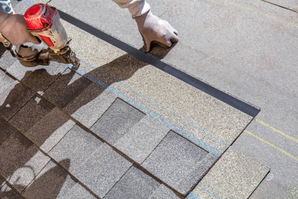 Best Shingle Roofing Installation  in Saukville, WI
